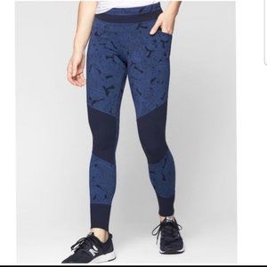 Athleta Large blue tropical excursion leggings